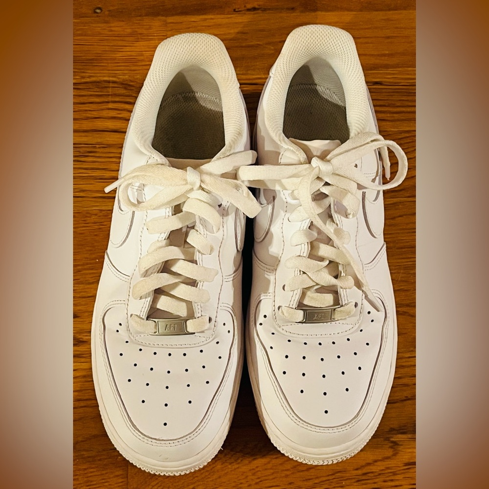 Nike Air Force 1, Women’s size 8.5, EUC, 2021